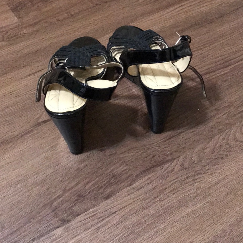 Wedges - Picture 2 of 2